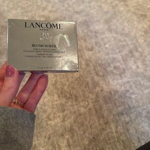 Lancôme Blush Subtil Powder- 373 Aplum new in box